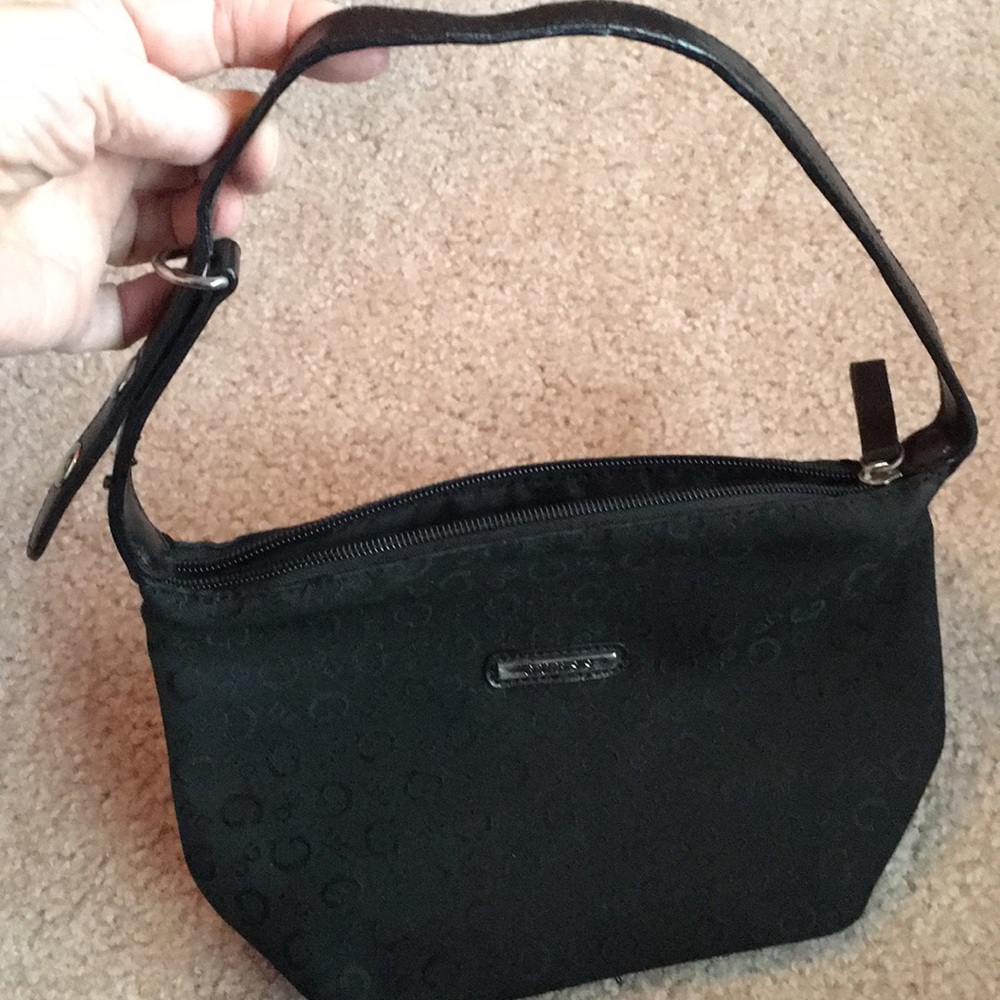 Guess logo mini bag in black VGUC
